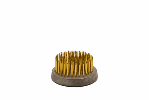 Kenzan, Metal Pinholder