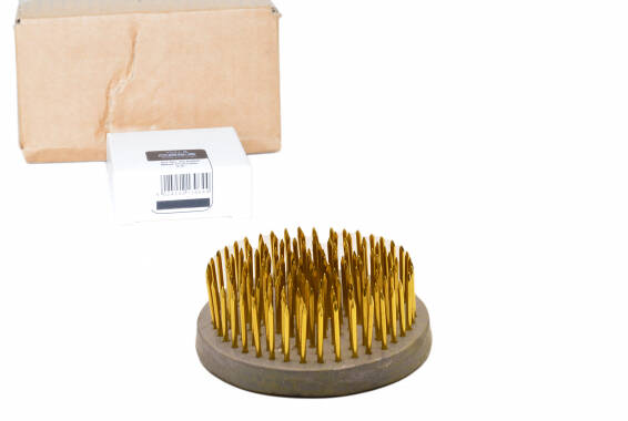 Kenzan, Metal Pinholder