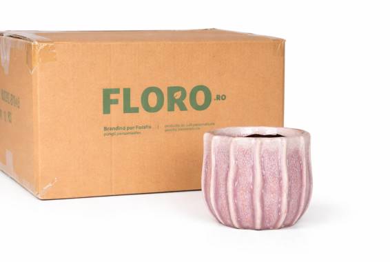 Vas ceramic