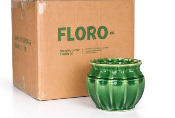 Vas ceramic