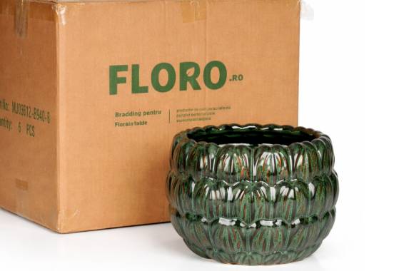 Vas ceramic